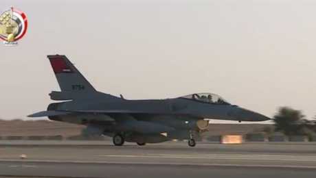 القوات الجوية تدك مواقع الإرهابيين في ليبيا _ السيسي سنضرب بقوة
