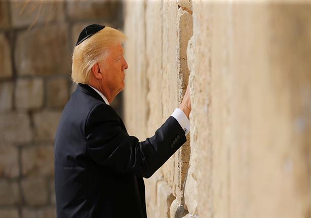 مايو 23, 2017 - كتب / إيهاب مجدي ترامب يرفض اصطحاب نتنياهو خلال زيارة حائط البراق يعد ترامب أول رئيس أمريكي يزور الحائط وهو في سدة الحكم