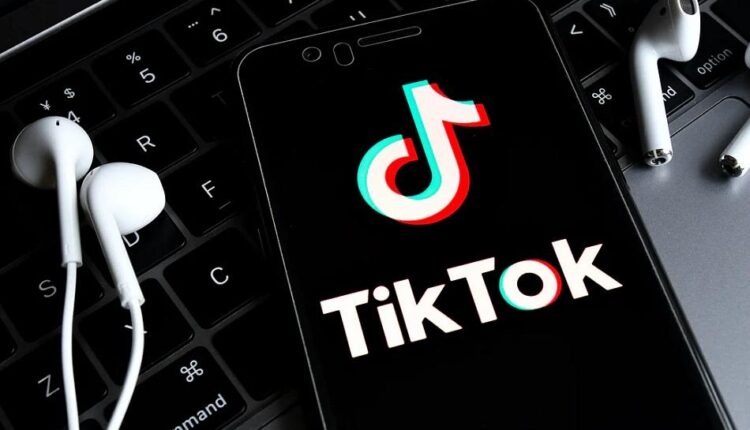 برلمانية تطالب بإغلاق تطبيق «تيك توك» في مصر