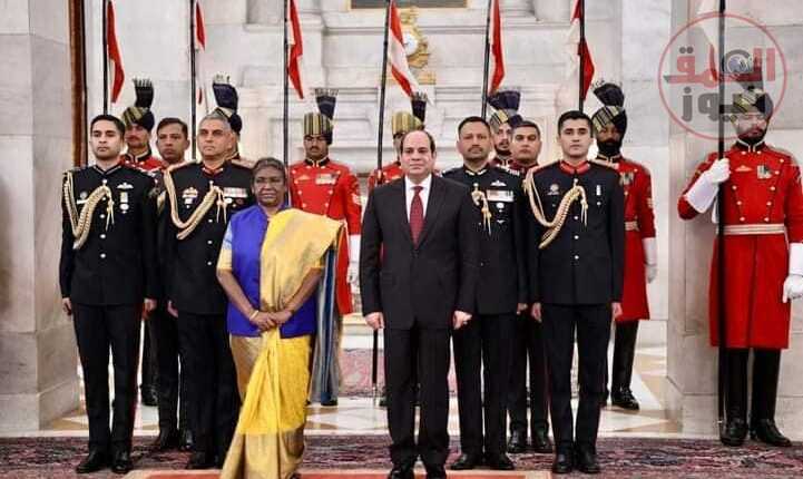 "السيدة دروبادي مورمو، رئيسة جمهورية الهند تستقبل السيد الرئيس عبد الفتاح السيسى في قصر "راشتراباتي بهافان" الجمهوري بنيودلهي".