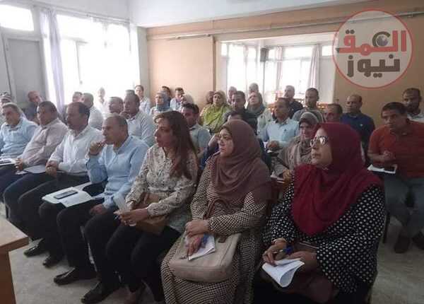 "مكافحة الفساد الإداري فى ضوء رؤية مصر ٢٠٣٠ " فى ختام مبادرة محو الأمية " بالبحيرة