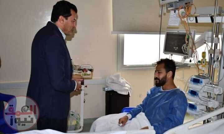 وزير الرياضة يحرص علي زيارة اللاعب احمد رفعت بمستشفى وادى النيل للاطمئنان على حالته الصحية