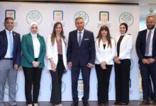 ضمن دوره في خدمة أهداف التنمية المجتمعية البنك الأهلي المصري يوقع بروتوكول تعاون مع مؤسسة مرفت سلطان للأعمال الخيرية لتنفيذ مبادرة "مصر في عيونا"